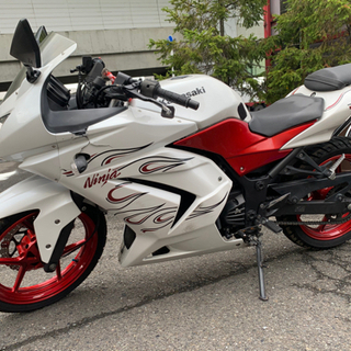 【ネット決済】カワサキ250cc. スポーツバイク　白赤