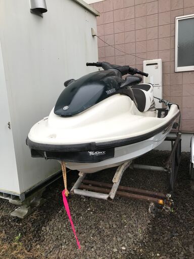 9/24ご契約ありがとうございました。★ジェットスキー白・緑２台セット＋トレーラー★2５万円★とてもきれいです★平成15年式★積載量350キロ★2台とも車検証なし★トレーラー車検切れ★