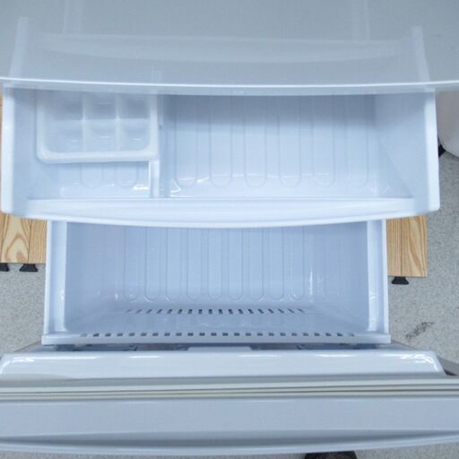 【店舗お渡し限定】SHARP (シャープ) 冷蔵庫 137L 2ドア つけかえどっちもドア  ホワイト 2017年製 一人暮らし 洗浄・除菌済み ASJ-14E4