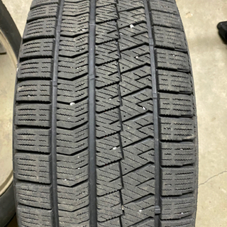 215/55R17 スタッドレス　 メーカーブリヂストン　ブリザック　VRX2