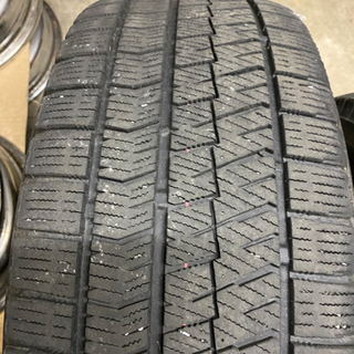 215/55R17 スタッドレス　 メーカーブリヂストン　ブリザック　VRX2