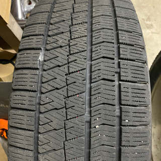 215/55R17 スタッドレス　 メーカーブリヂストン　ブリザック　VRX2