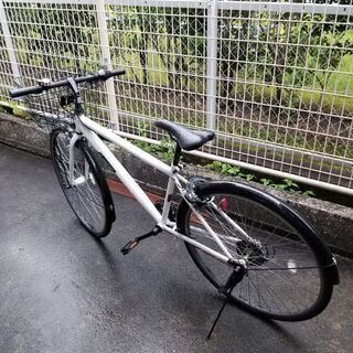 【無料】自転車　27 インチ　SHIMANO ６段変速