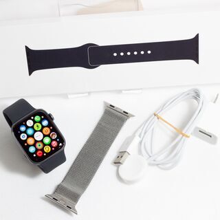 Apple Watch SE 44mm GPSモデル 付属品多数...