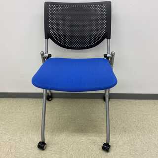大特価26脚セット　オカムラ製オフィス用イス　プロスタックシリーズ　ブルー