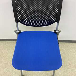 大特価26脚セット　オカムラ製オフィス用イス　プロスタックシリーズ　ブルー