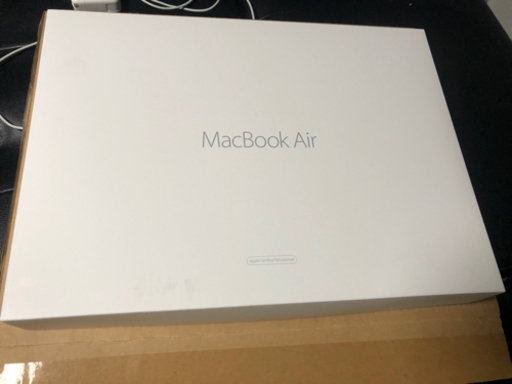 13.3インチMacBook Air 1.8GHzデュアルコアIntel Core i5
