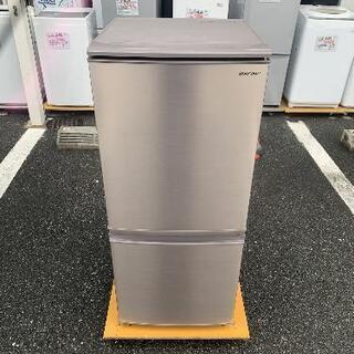 冷蔵庫 シャープ 2019年製 137L SJ-D14E自社配送時代引き可※現金、クレジット、スマホ決済対応※【3ヶ月保証★送料に設置込】 Amazon.co.jp: シャープ SHARP 冷蔵庫(幅48.0cm) 137L つけかえ