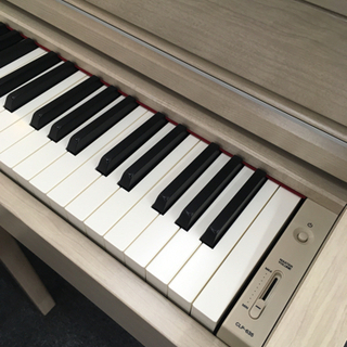i372 YAMAHA CLP-635WA （2017年製）電子ピアノ ヤマハ