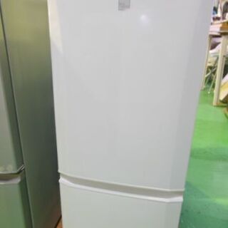 大幅値下げ致しました 超美品 ホワイト製氷機能付き 三菱MR-C34XL 2014年式
