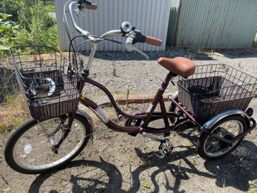 大人用三輪車