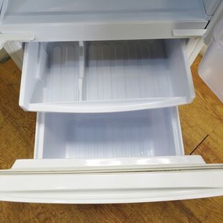 配達設置無料！便利などっちもドア 自動霜取り 137L 冷蔵庫 HLK11