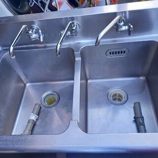 G4953　2槽シンク　蛇口３か所　送料A　札幌　業務用　厨房用品　　プラクラ南9条店　カード決済可能 G4953 2槽シンク 蛇口3か所 送料A 札幌 業務用 厨房用品 プラクラ