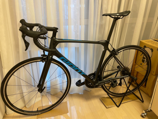 ロードバイク Giant TCR ADVANCE 2 KOM