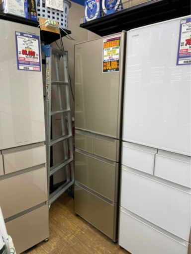 #I-24  【ご来店頂ける方限定】HITACHIの大型冷蔵庫です！ 401L