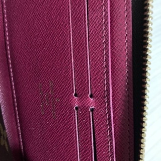 LOUIS VUITTON ポルトフォイユ・クレマンス