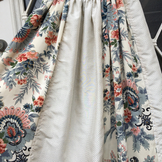 着物リメイクスカート  花と白の2色