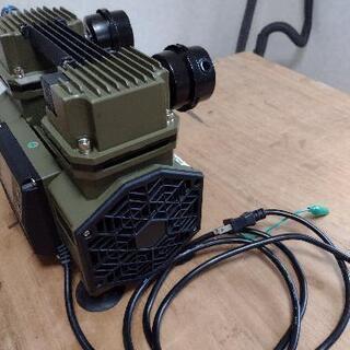 コンプレッサー新品です。