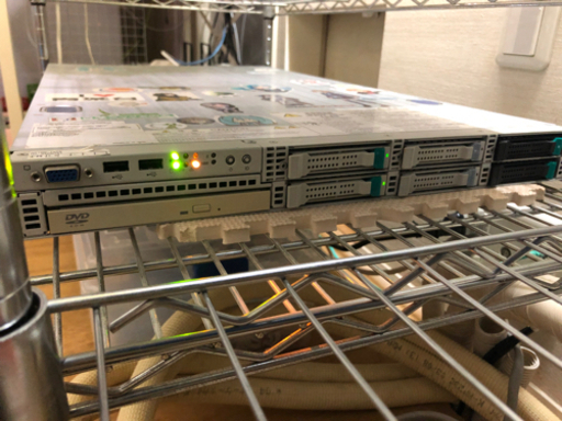 NEC Express4800/R120b ブレードサーバー