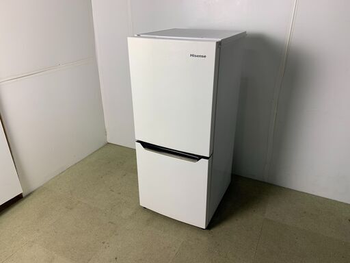 (210904)　２ドア冷凍冷蔵庫　ハイセンス（Hisense）　2016年製　冷蔵室８４L 　冷凍室４６L　HR-D1301