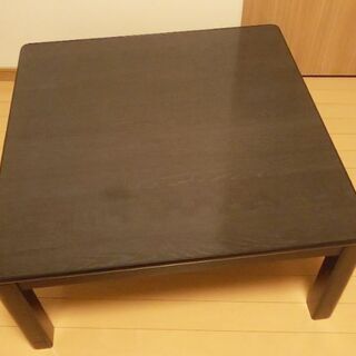 【タダです】正方形テーブル♪黒 ※こたつの機能は壊れています※