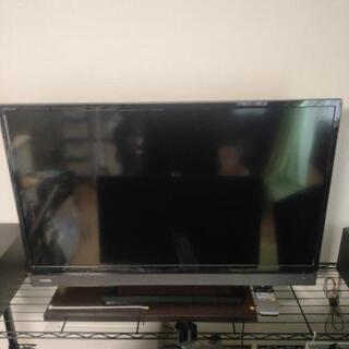 フルHD 32インチテレビ TOSHIBA