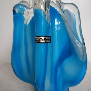 TAJIMA Crystalの青い花瓶