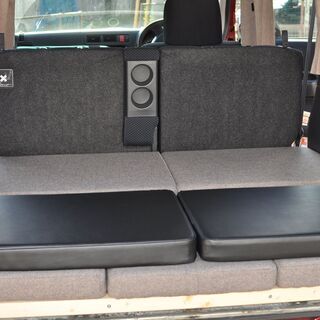 バモスホビオ専用　マット・カーテンセット　車中泊、キャンプで！
