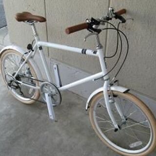 （新品特価）ミニベロタイプ自転車（２０インチ・シマノ製６段変速）