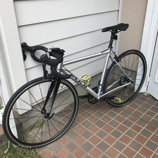 ロードバイク FUJI naomi