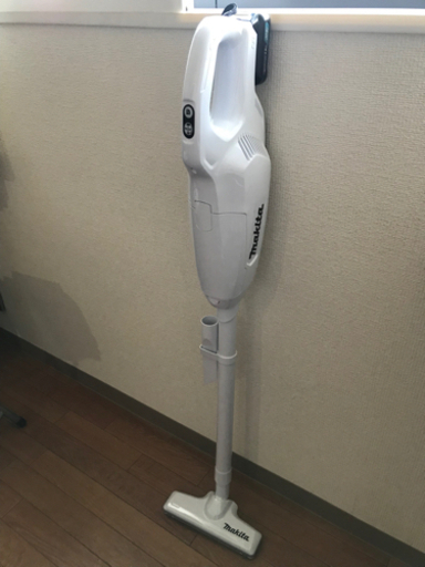 【使用数回】マキタ充電式クリーナーCL107FD