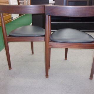 愛品館八千代店】【商談中】HANSOLSEN FREM ROJLE 2脚セット 