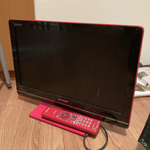 【9/7日中限定】USED SHARP シャープ AQUOS アクオス 液晶テレビ 19inch 19インチ ピンク。