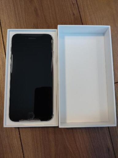 値下げしました】【新品:SIMロック解除済み】iPhone SE 第2世代(64G 白