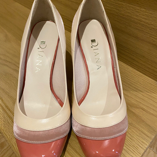 【新品未使用】レディース靴　Diana23cm
