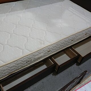 ROOMDECO｜FRANCABED｜ルームデコ｜フランスベッド｜収納付｜セミダブルベッド