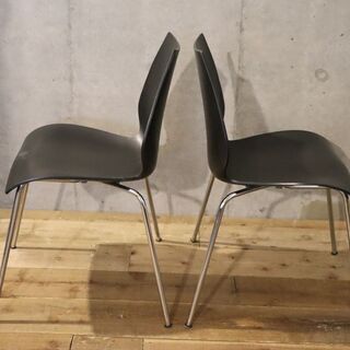 Cassina(カッシーナ)取り扱いのメーカーKartell(カルテル)の