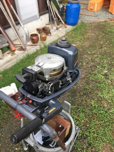 ヤマハ12フィート5馬力船外機セット
