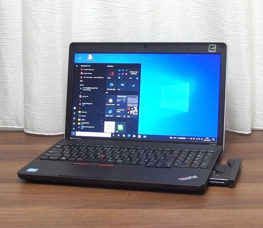 ノートパソコン Lenovo ThinkPad E530c