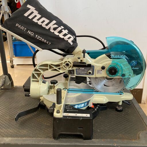 【中古】【動作OK】MAKITA マキタ　スライド丸のこ　LS0611FL　38500円（税込）