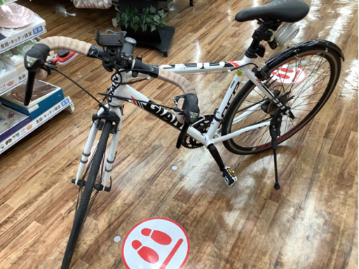 【有名ブランドgiantのロードバイク】giantのロードバイク入荷