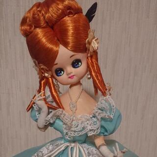 [あげます]ふんわりブルードレスのお姫様～昭和レトロなお人形