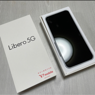 【ほぼ新品】LIbero 5G  ホワイト　スマートフォン　