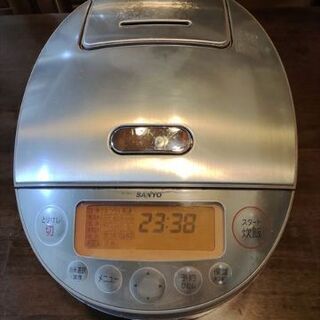 サンヨー　圧力IH炊飯器　ECJ-LK10　5.5合炊き　中古