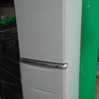 【ネット決済・配送可】三菱ノンフロン冷凍冷蔵庫 MR-C34W-...