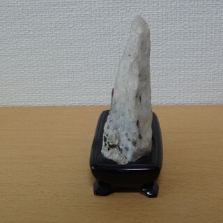 【鑑賞用自然石(風速)】自然石(ルビーコランダム)