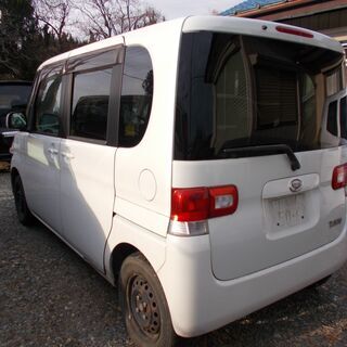 部品どり車バラ売り。タント L375S パール(W24) 135,459 km 初年度登録H21/7 部品どり車バラ売り。タント L375S パール(W24) 135,459 km 初年度登録