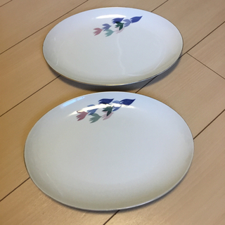 京王百貨店の領布品　楕円大皿