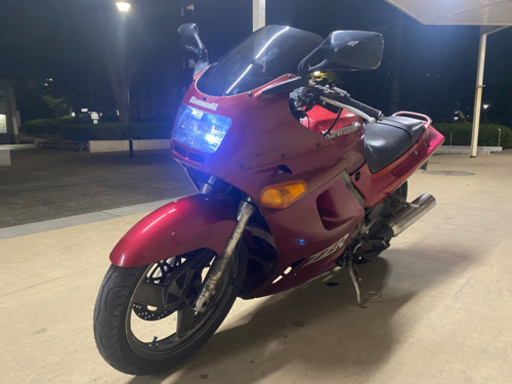カワサキ　ZZR250　車　バイク