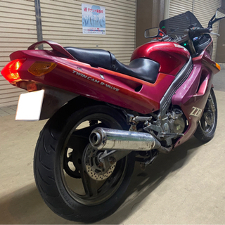 カワサキ　ZZR250　車　バイク